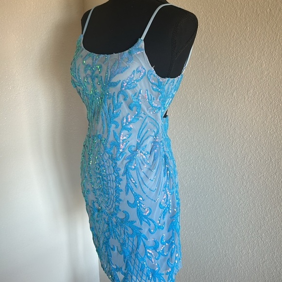 Blue Sequin Mini Dress Backless Size Medium - Picture 7 of 8